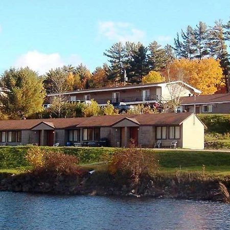 Valois Motel & Restaurant Mattawa Exteriör bild