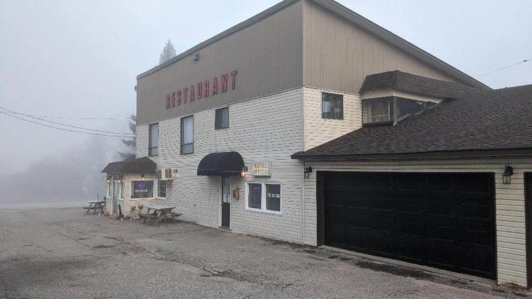 Valois Motel & Restaurant Mattawa Exteriör bild